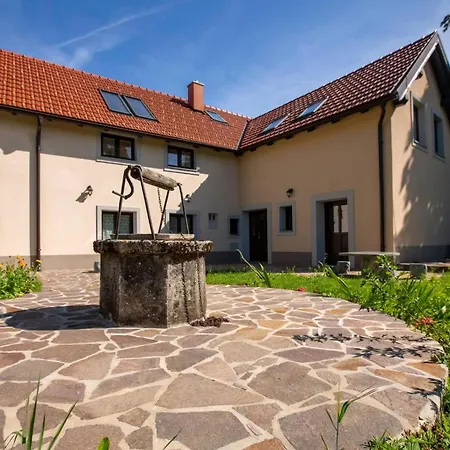 Schoenes In Mit Garten, Tollem Ausblick Apartament *